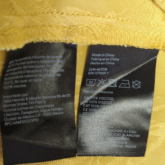 19987 H&M One Shoulder Animal Jacquard Satin Dress Gold Size Small evening party - Picture 9 of 9